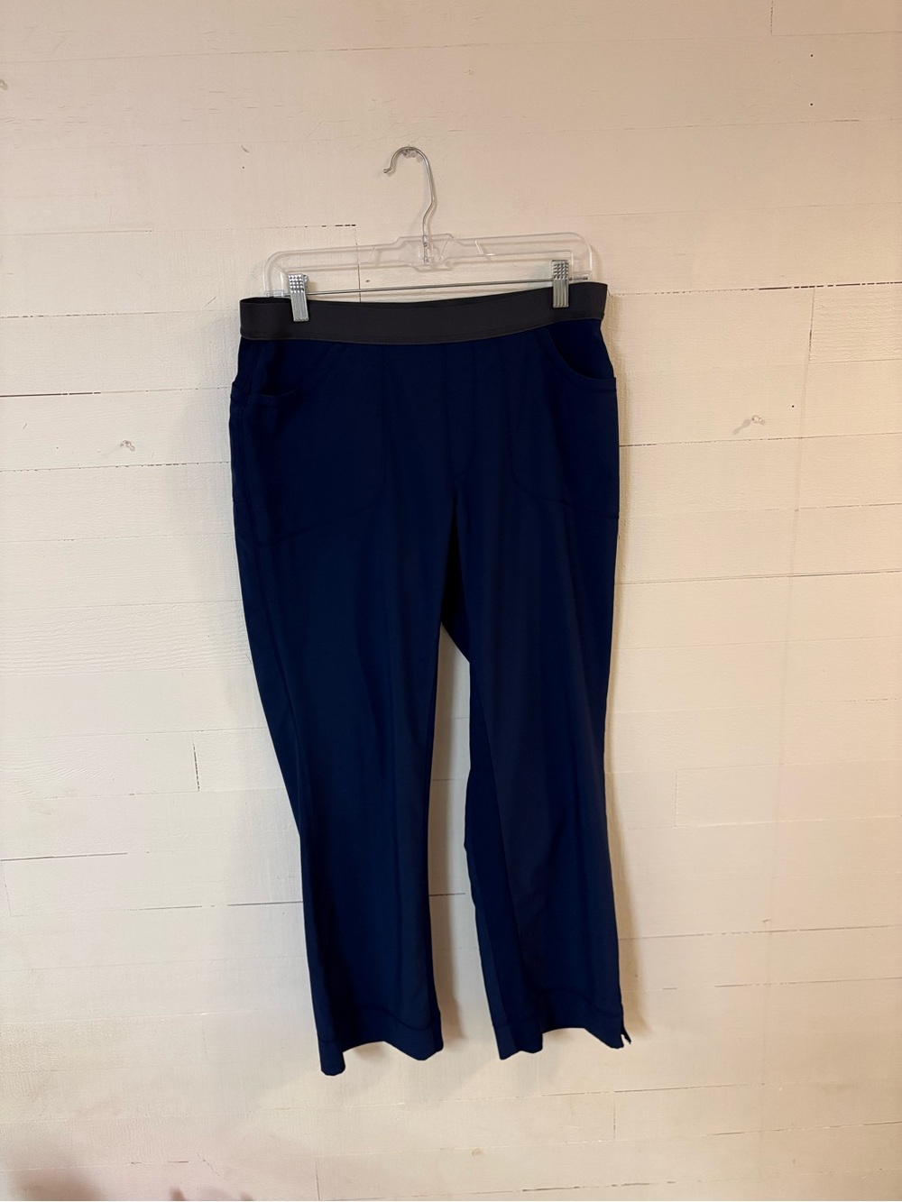 Cherokee Infinity Navy Scrub Pants Medium Petite Women’s Pull On
